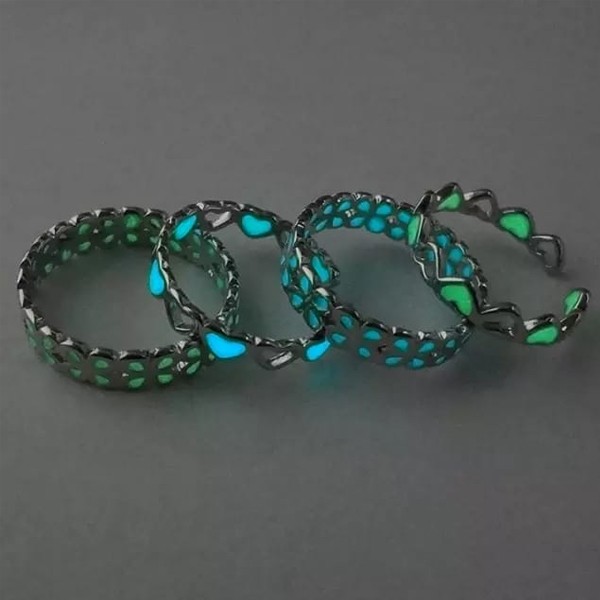 Signature Collections Glow In Dark Luminous adjustable Rings-303